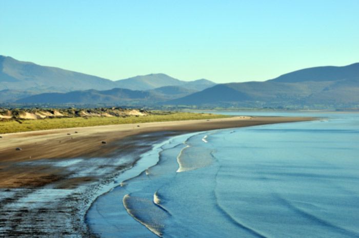 Inch sand spit and dunes dingle peninsula ireland